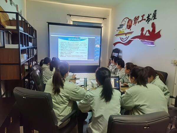 華浩軒公司工會積極組織開展“女性素質(zhì)提升工程”活動(dòng)