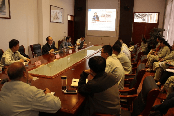 咸陽(yáng)市環(huán)保局組織專家到華浩軒開(kāi)展培訓(xùn)服務(wù)活動(dòng)